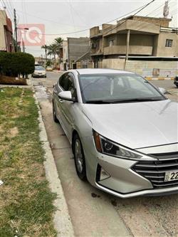 هیوندای ئەلەنترا